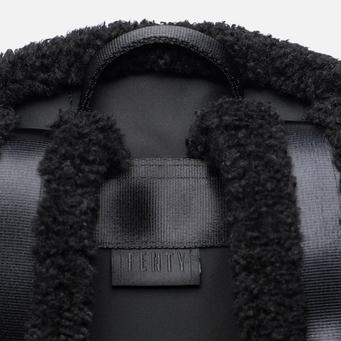 Puma Рюкзак x Rihanna Fenty Sherpa