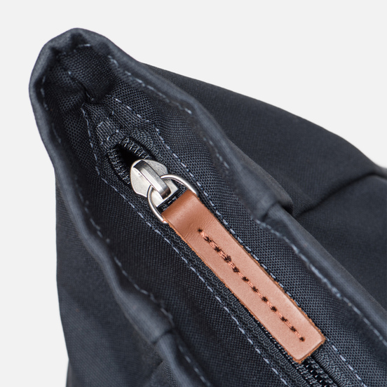 Рюкзак Sandqvist Dante Navy/Cognac Brown Leather