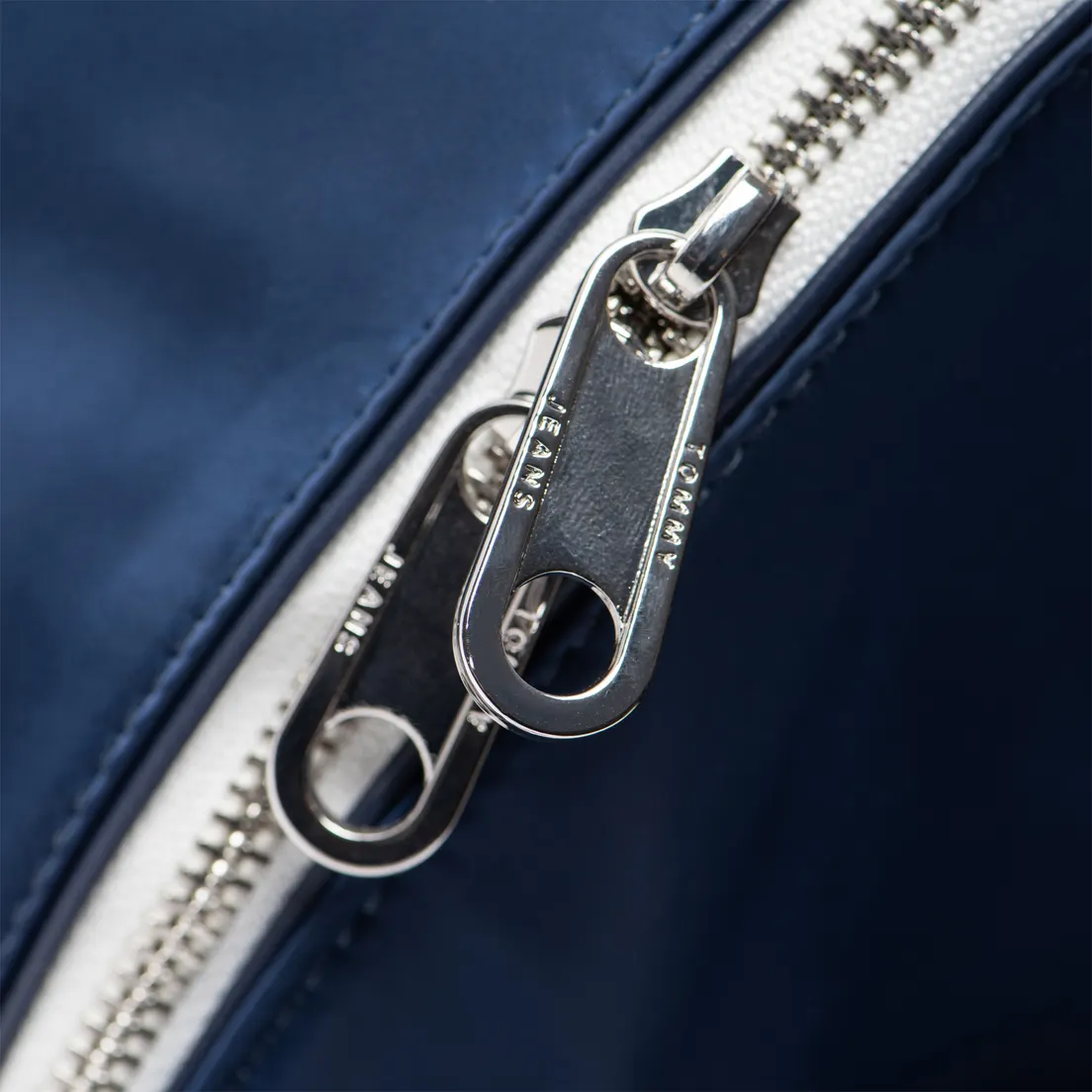 Tommy Jeans Рюкзак Logo Tape Small Nylon