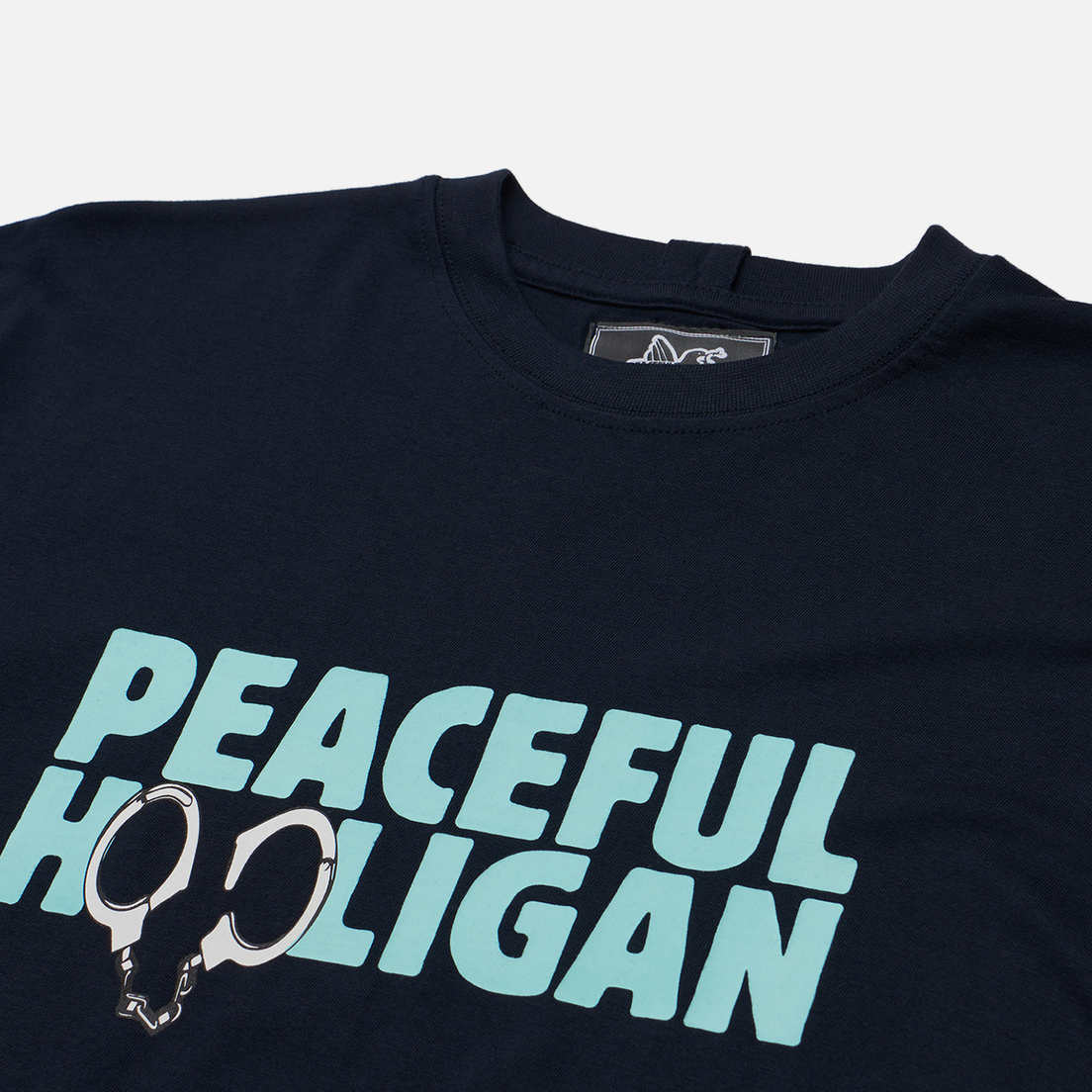 Peaceful Hooligan Мужская футболка Cuffs