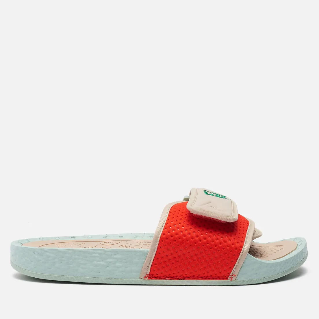 adidas Originals Сланцы x Pharrell Williams x Nigo Chancletas