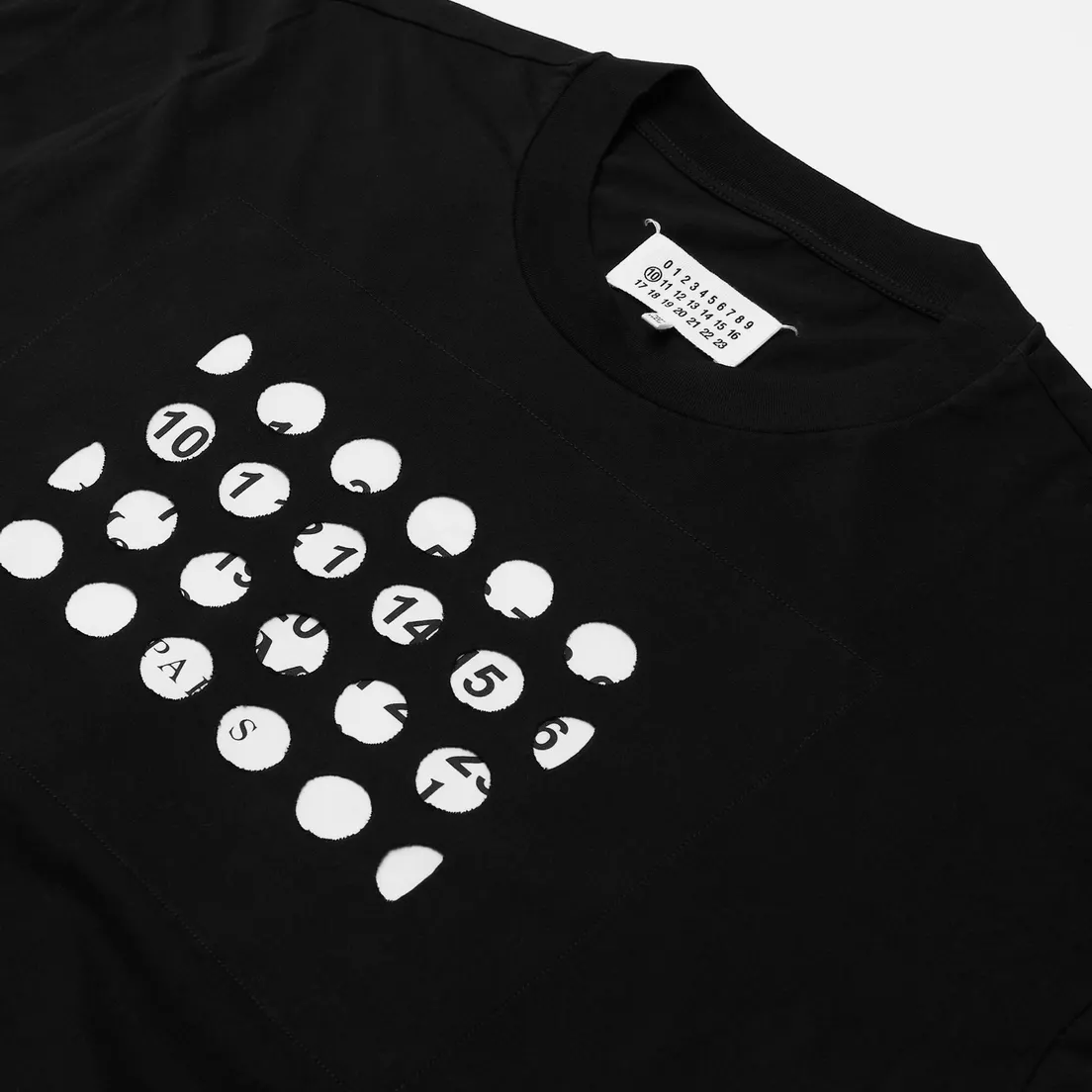 Maison Margiela Мужская футболка Crew Neck Hole Numbers Logo