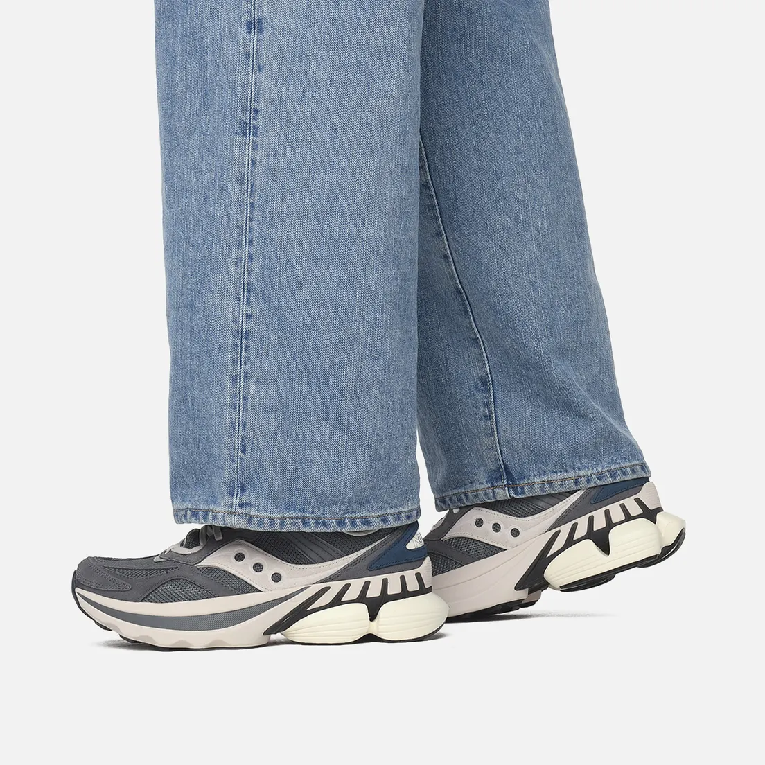 Saucony Мужские кроссовки Grid NXT Suede