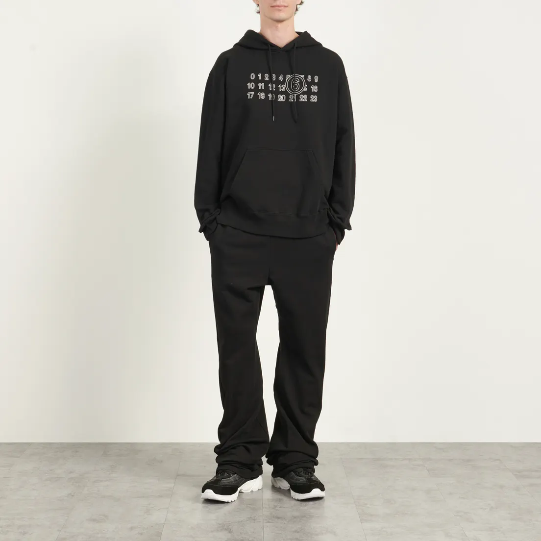 Maison Margiela MM6 Мужская толстовка Numeric Tonal Artwork Printed Hoodie