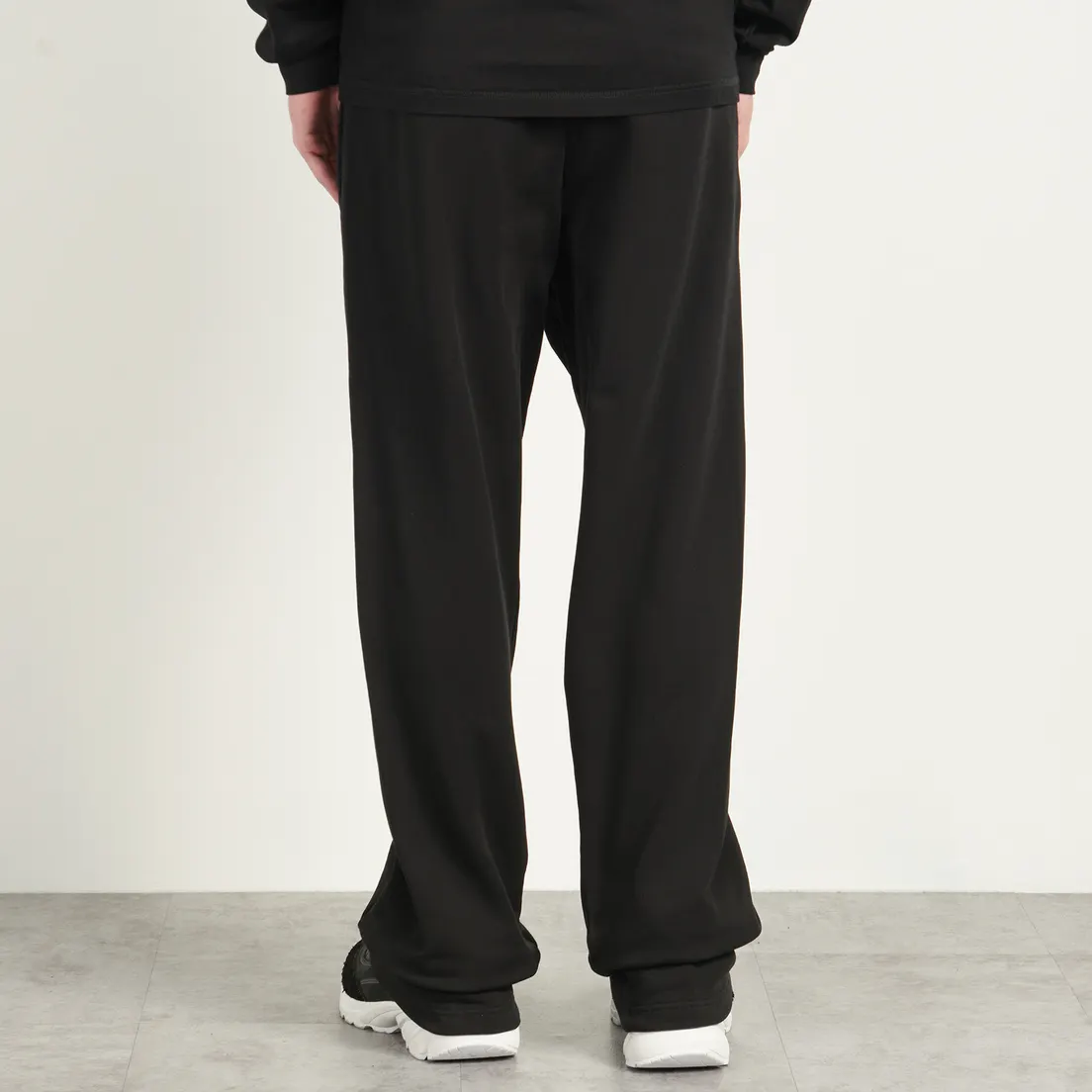 Maison Margiela MM6 Мужские брюки Numeric Tonal Embroidered