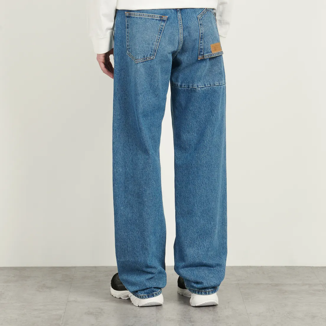 Maison Margiela MM6 Мужские джинсы Wide Inverted Back Pocket