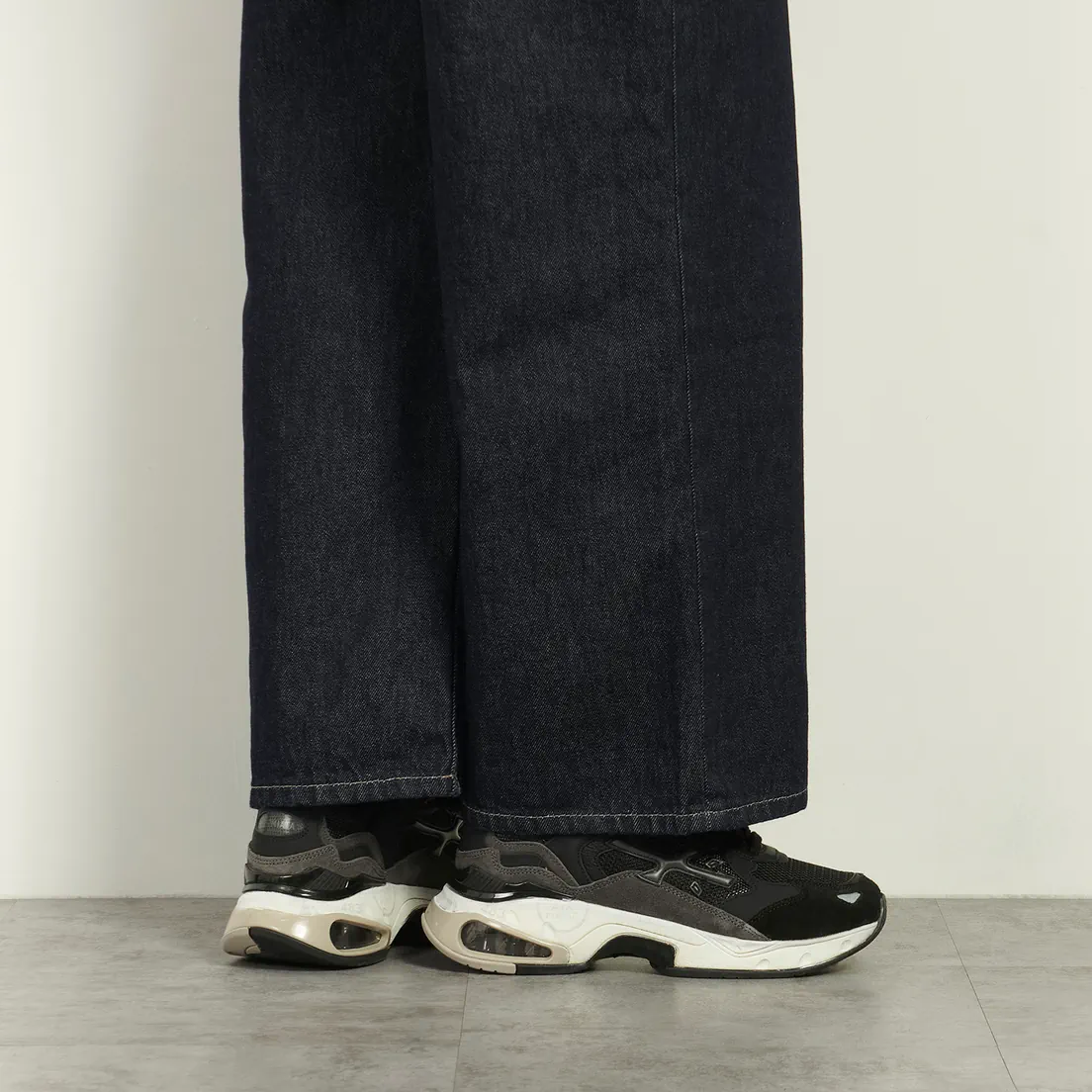 Premiata Женские кроссовки Sharky-d 429