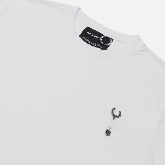 Мужская футболка Fred Perry x Raf Simons Laurel Wreath Pin Detail White