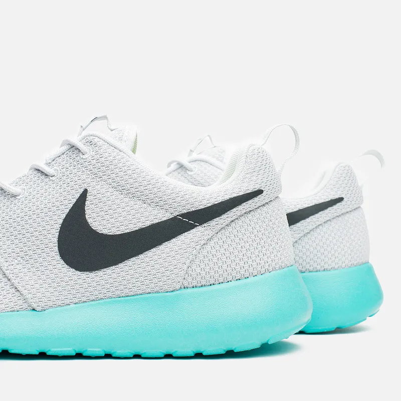 Nike Мужские кроссовки Roshe One QS