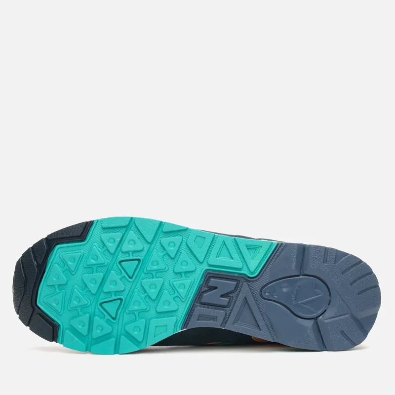 New Balance Мужские кроссовки x Social Status CM1600SS Winter in the Hamptons