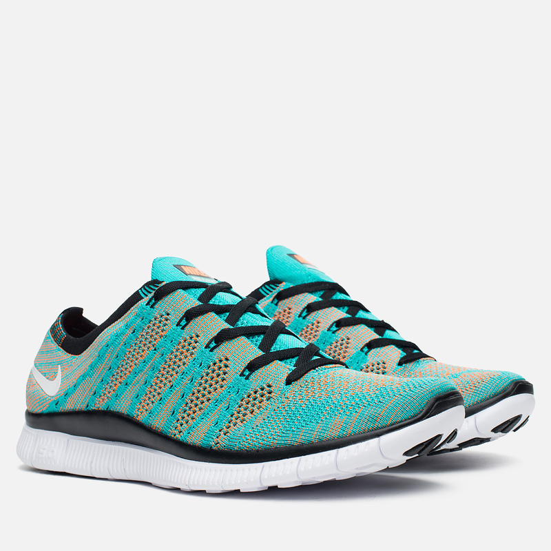 Free Flyknit NSW