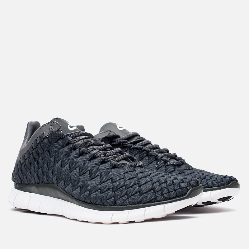 nike inneva woven mens