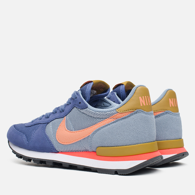 nike internationalist women blue