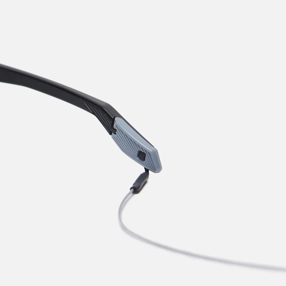 Oakley Солнцезащитные очки Clifden