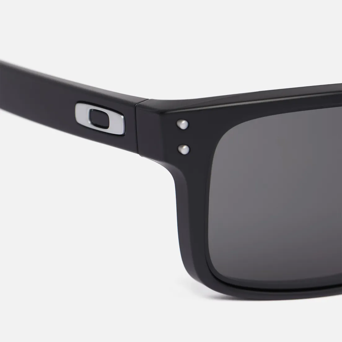 Oakley Солнцезащитные очки Holbrook