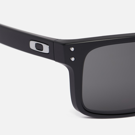 Солнцезащитные очки Oakley Holbrook Matte Black/Prizm Grey