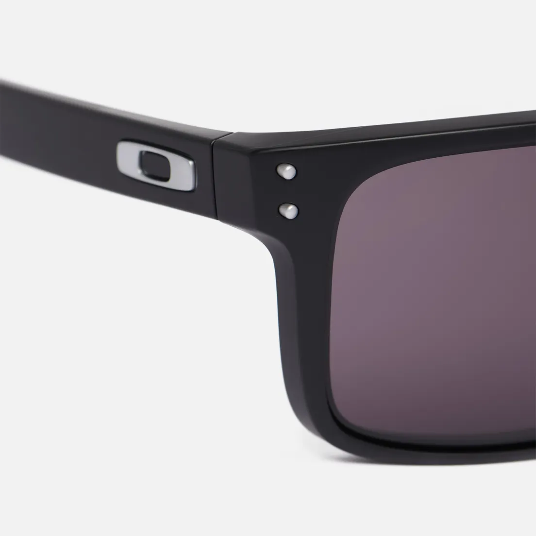 Oakley Солнцезащитные очки Holbrook XL