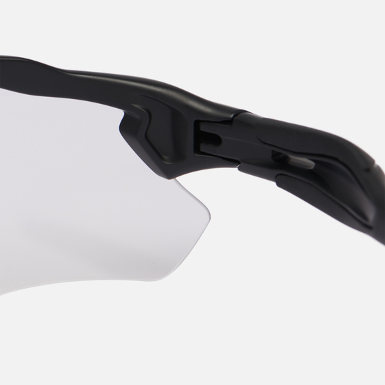 Солнцезащитные очки Oakley Radar EV Path Matte Black/Clear