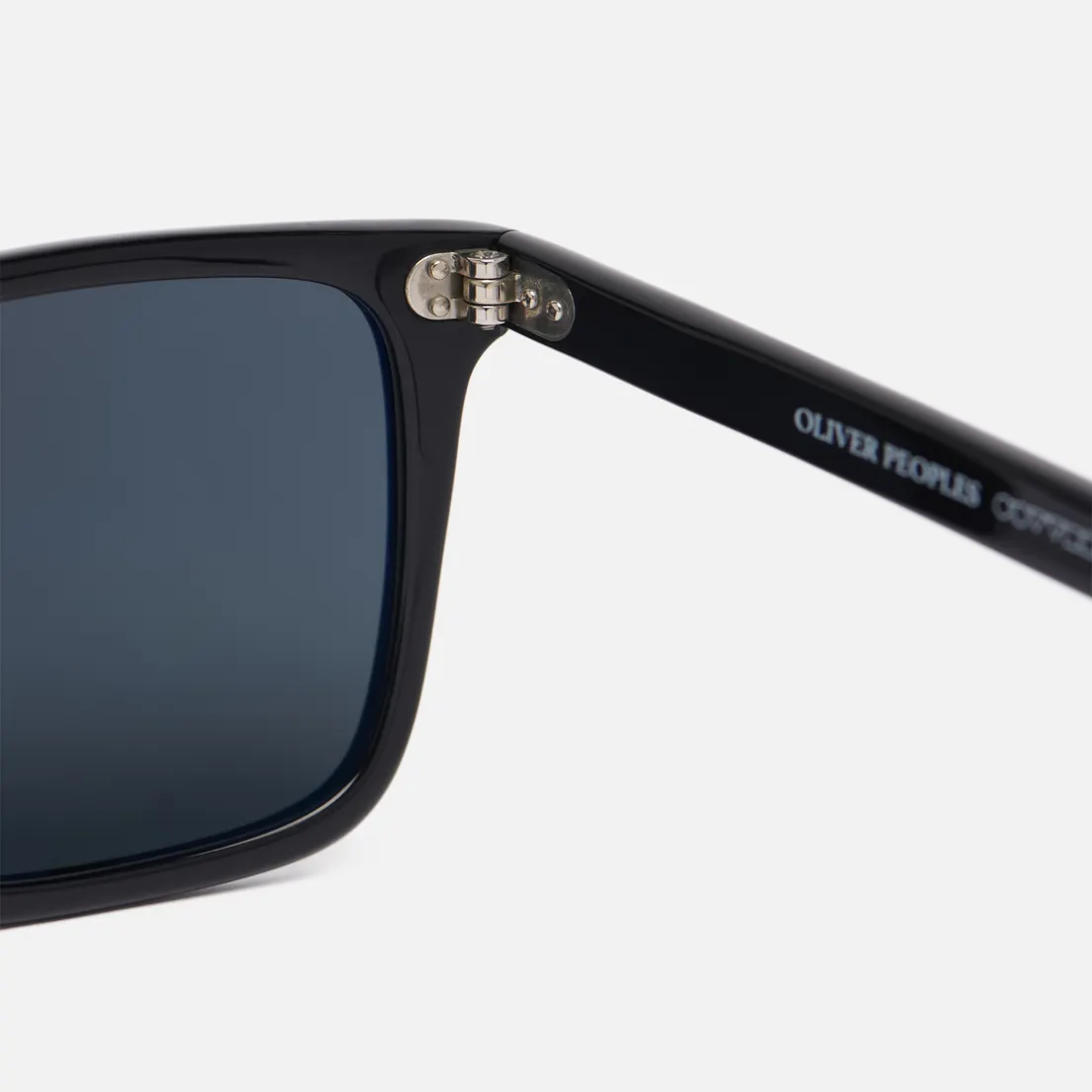 Oliver Peoples Солнцезащитные очки Bernardo Polarized