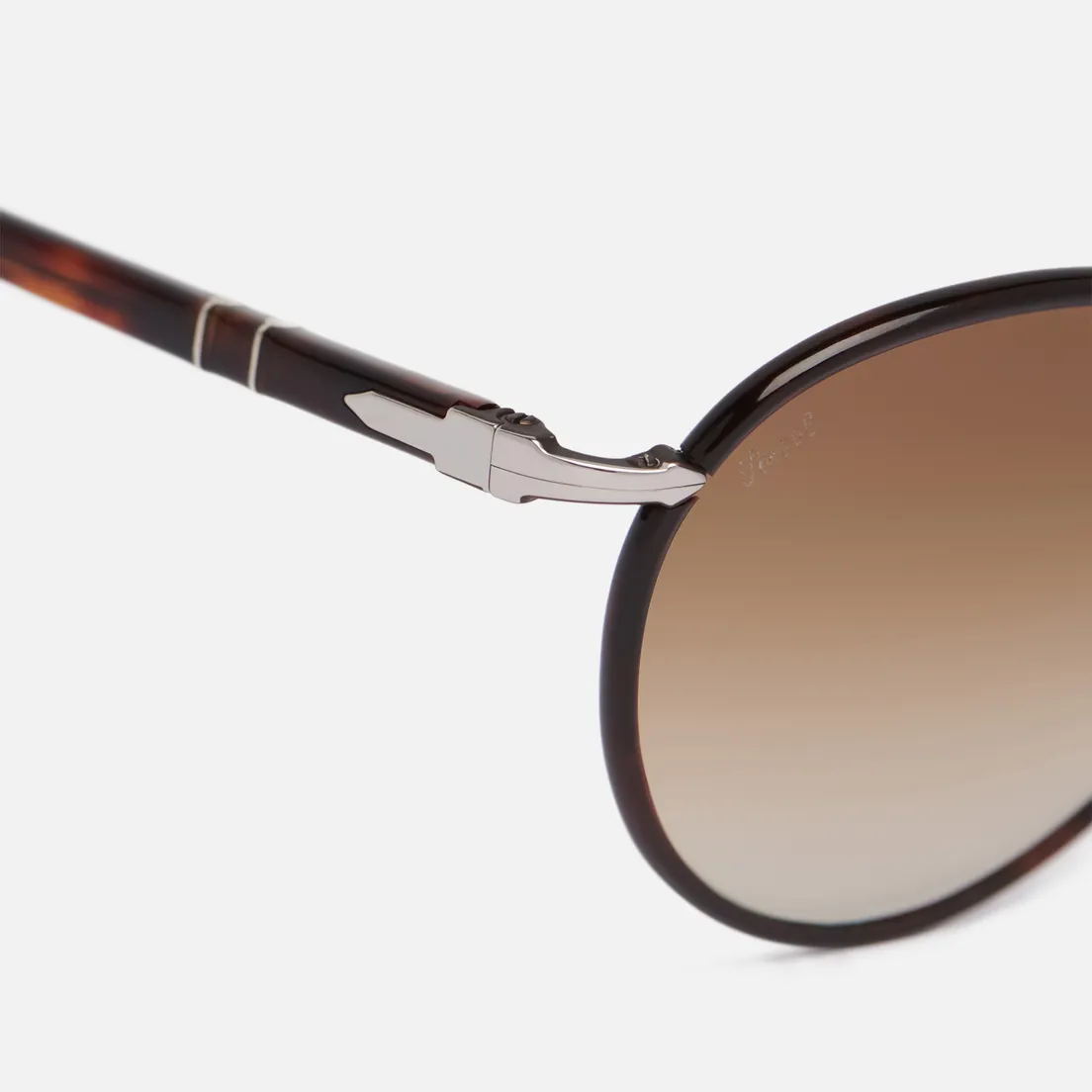 Persol Солнцезащитные очки PO2422SJ