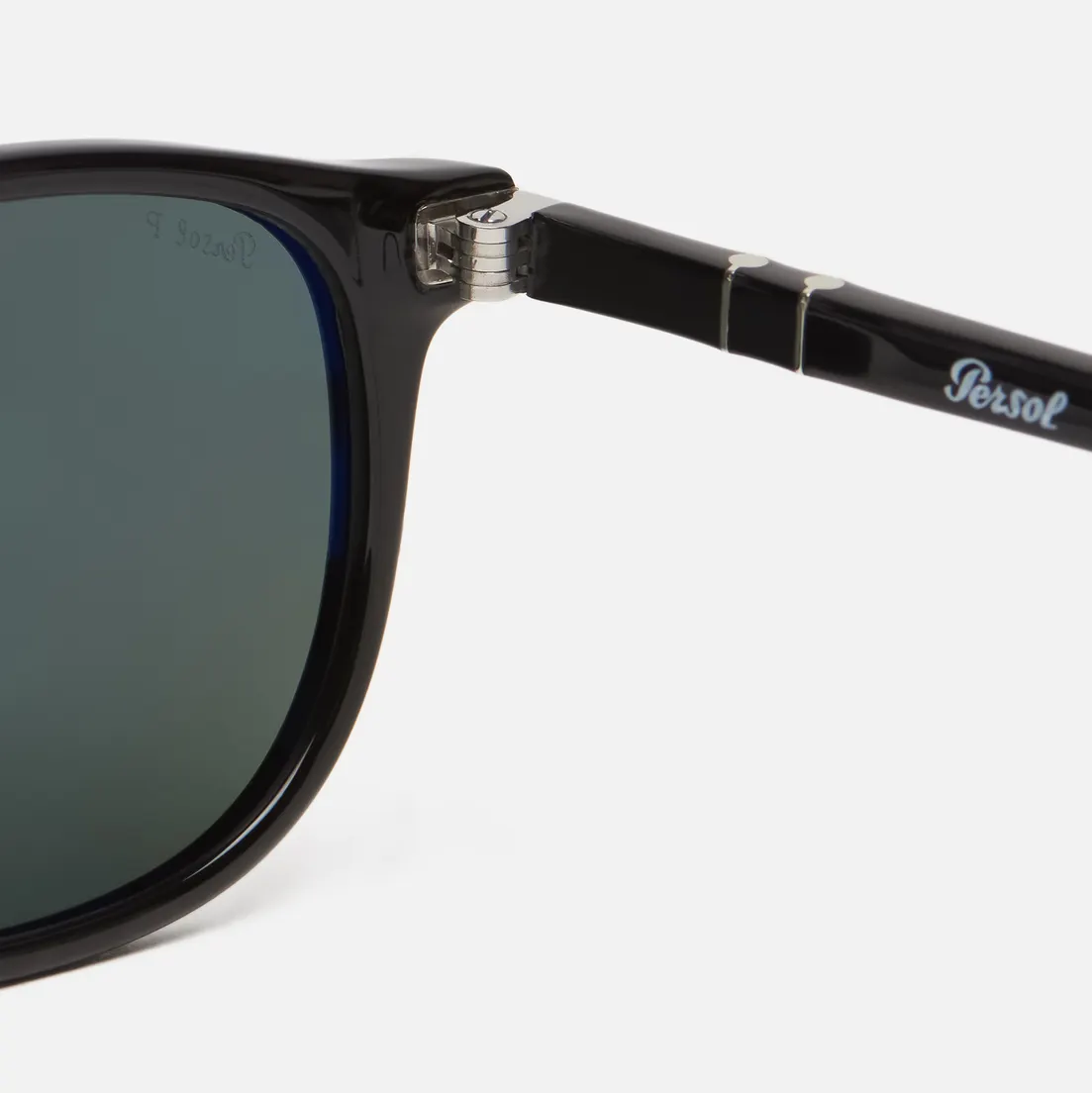 Persol Солнцезащитные очки PO3019S Polarized