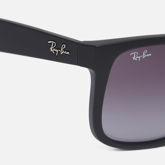 Солнцезащитные очки Ray-Ban Justin Classic Black/Grey Gradient