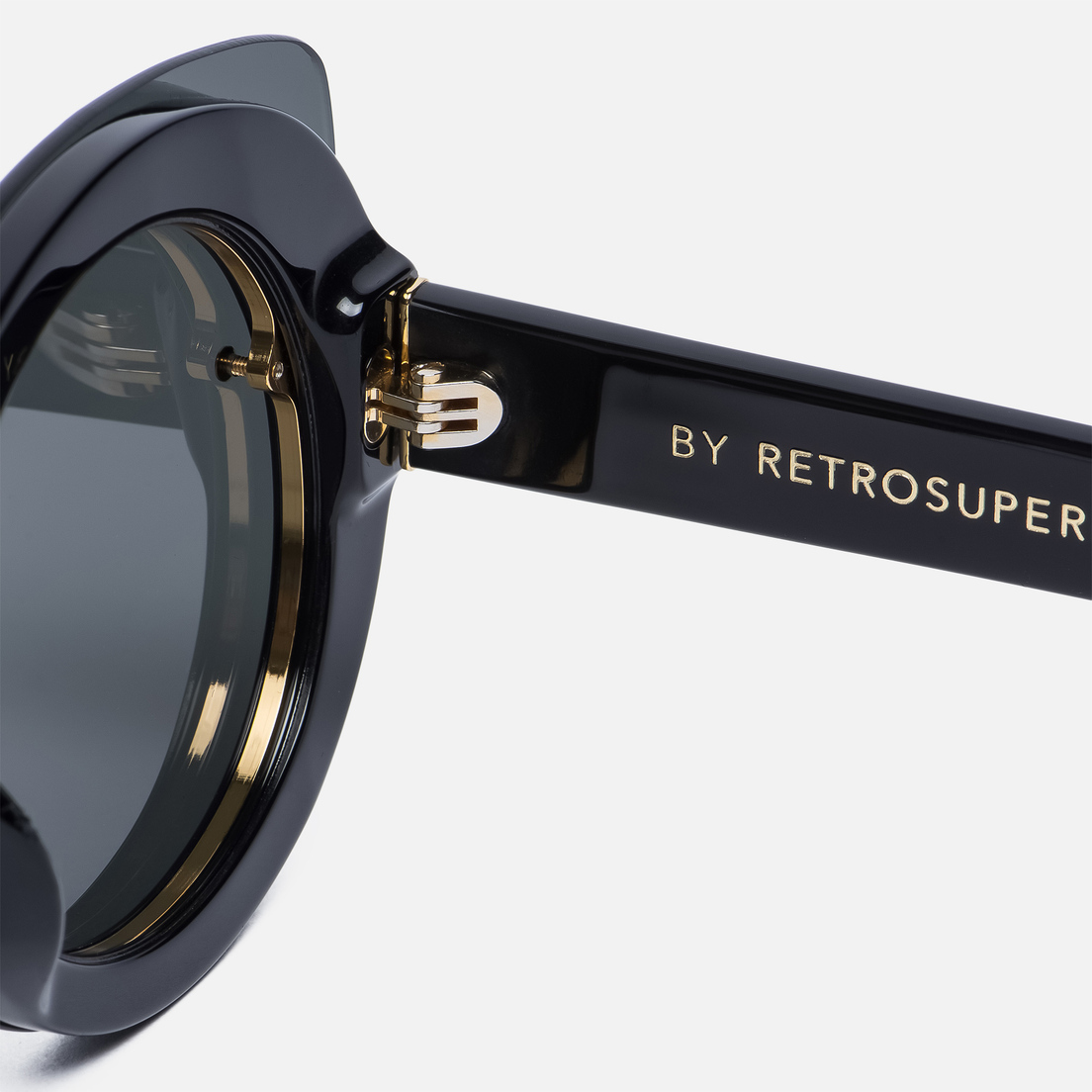 RETROSUPERFUTURE Солнцезащитные очки Rita