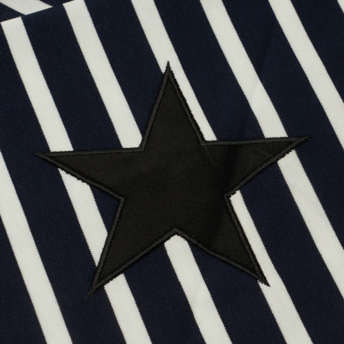 SOPHNET. Мужской лонгслив Baggy Star Elbow Patched