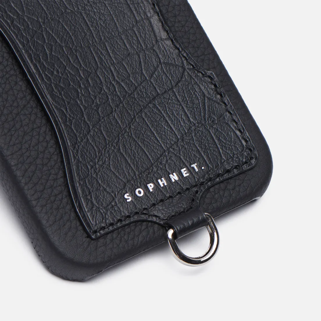 SOPHNET. Чехол x Demiurvo Leather iPhone 13