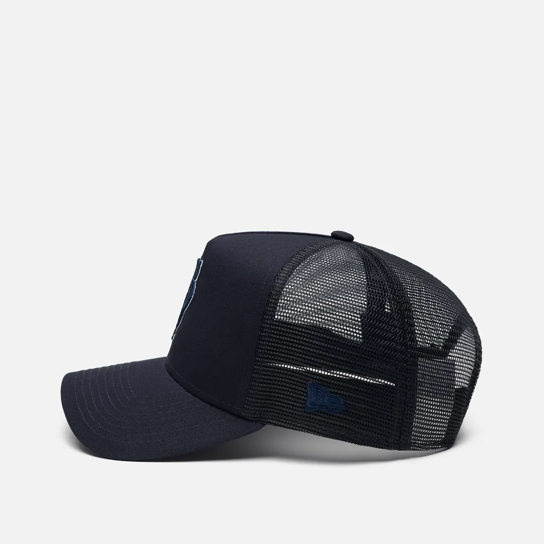 SOPHNET. Кепка x New Era Mesh