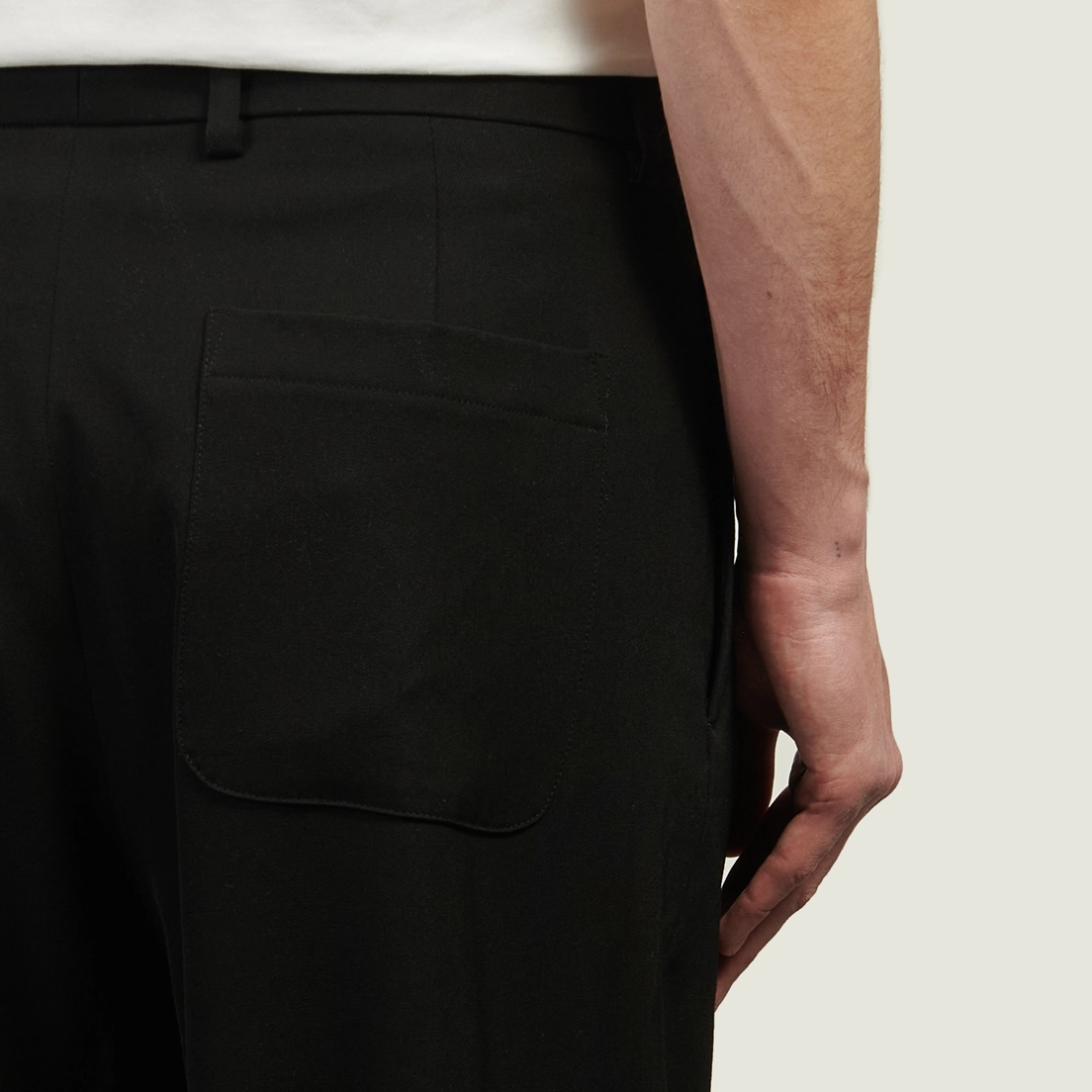 SOPHNET. Мужские брюки Washer Wool Relax-Fit Tuck Slacks