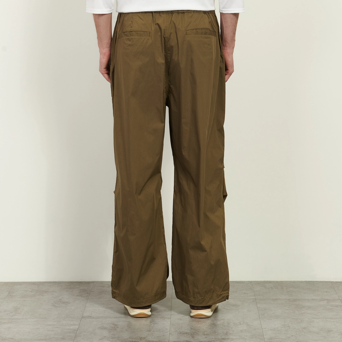 SOPHNET. Мужские брюки Light Poplin Over