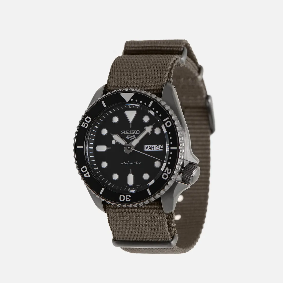 Seiko Наручные часы SRPD65K4S Seiko 5 Sports