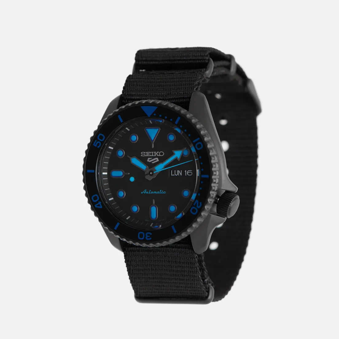 Seiko Наручные часы SRPD81K1S Seiko 5 Sports