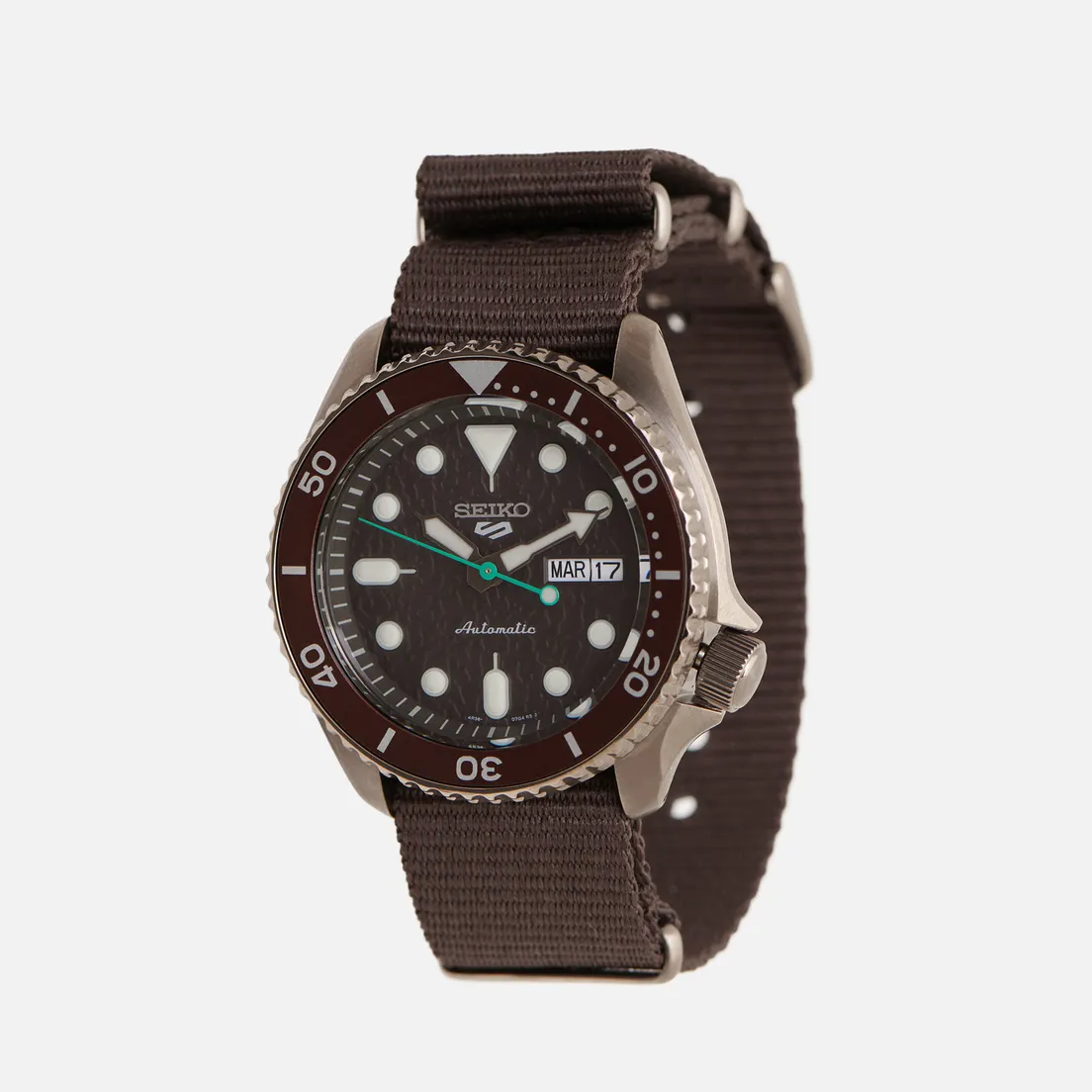 Seiko Наручные часы SRPD85K1S Seiko 5 Sports
