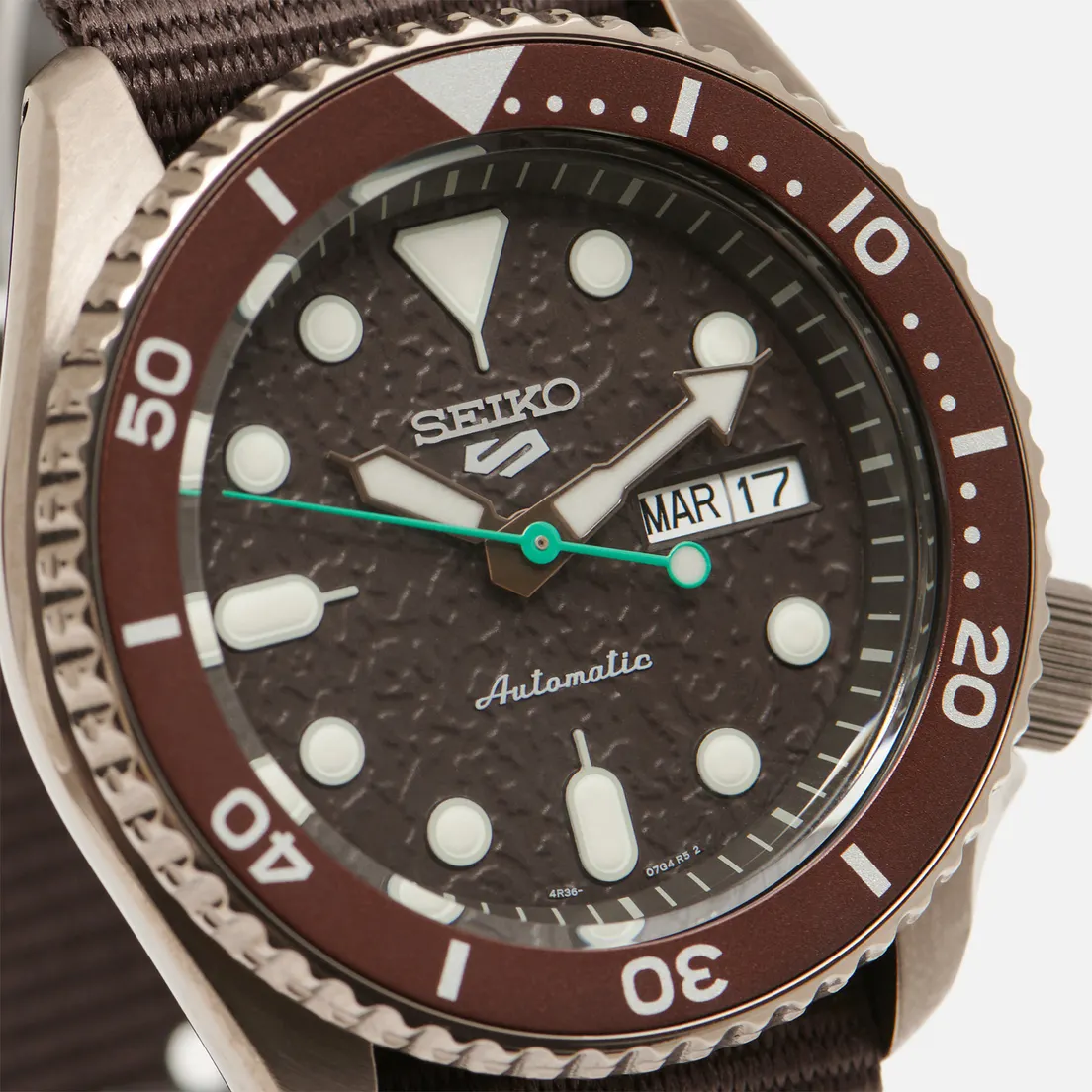 Seiko Наручные часы SRPD85K1S Seiko 5 Sports