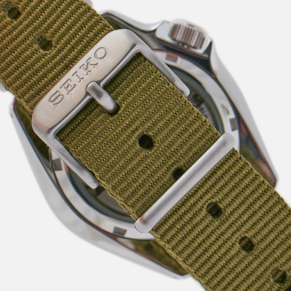 Seiko Наручные часы SRPE65K1S Seiko 5 Sports
