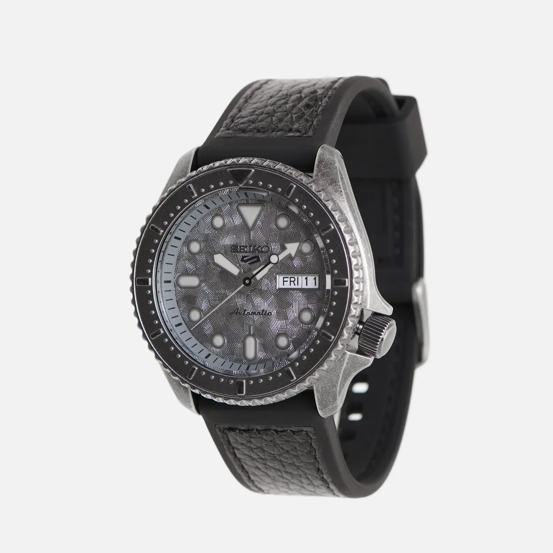 Seiko Наручные часы SRPE79K1S Seiko 5 Sports