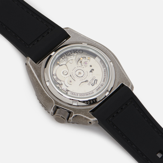 Наручные часы Seiko SRPE79K1S Seiko 5 Sports Black/Grey/Silver