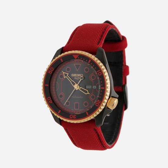 Наручные часы Seiko x Street Fighter V Seiko 5 Sports Ken Red/Black/Black