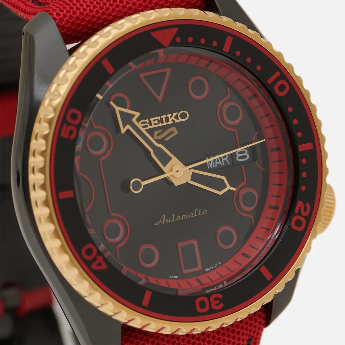 Seiko Наручные часы x Street Fighter V Seiko 5 Sports Ken