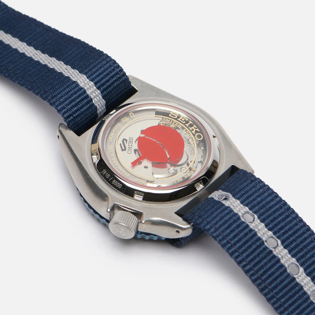 Seiko Наручные часы x Naruto Seiko 5 Sports Sasuke Uchiha