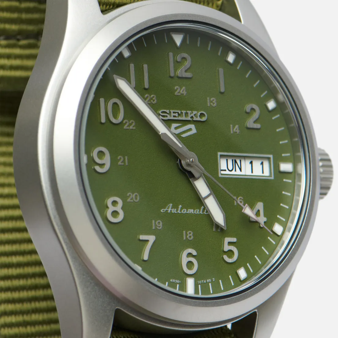 Seiko Наручные часы SRPG33K1S Seiko 5 Sports