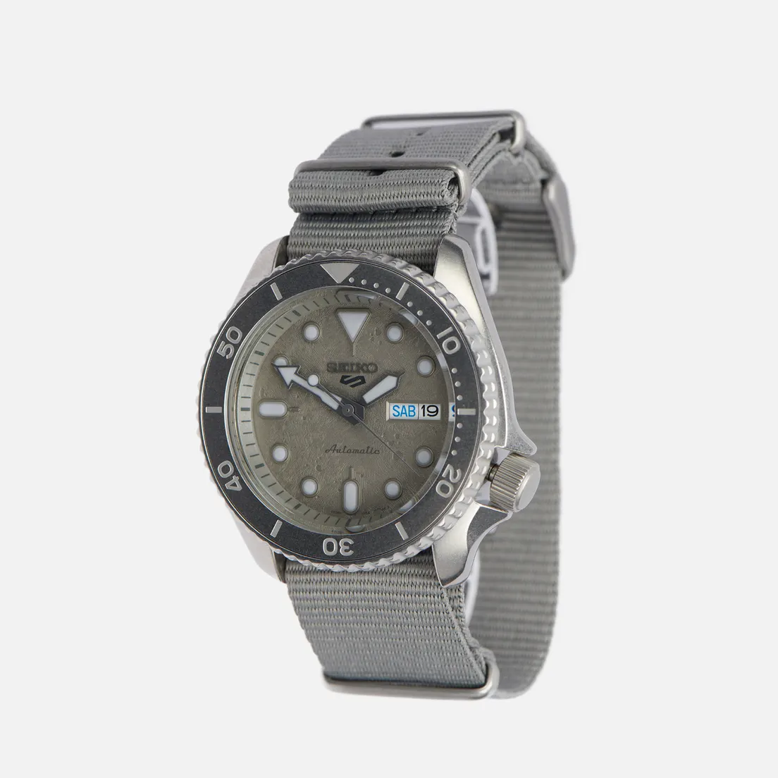 Seiko Наручные часы SRPG61K1S Seiko 5 Sports