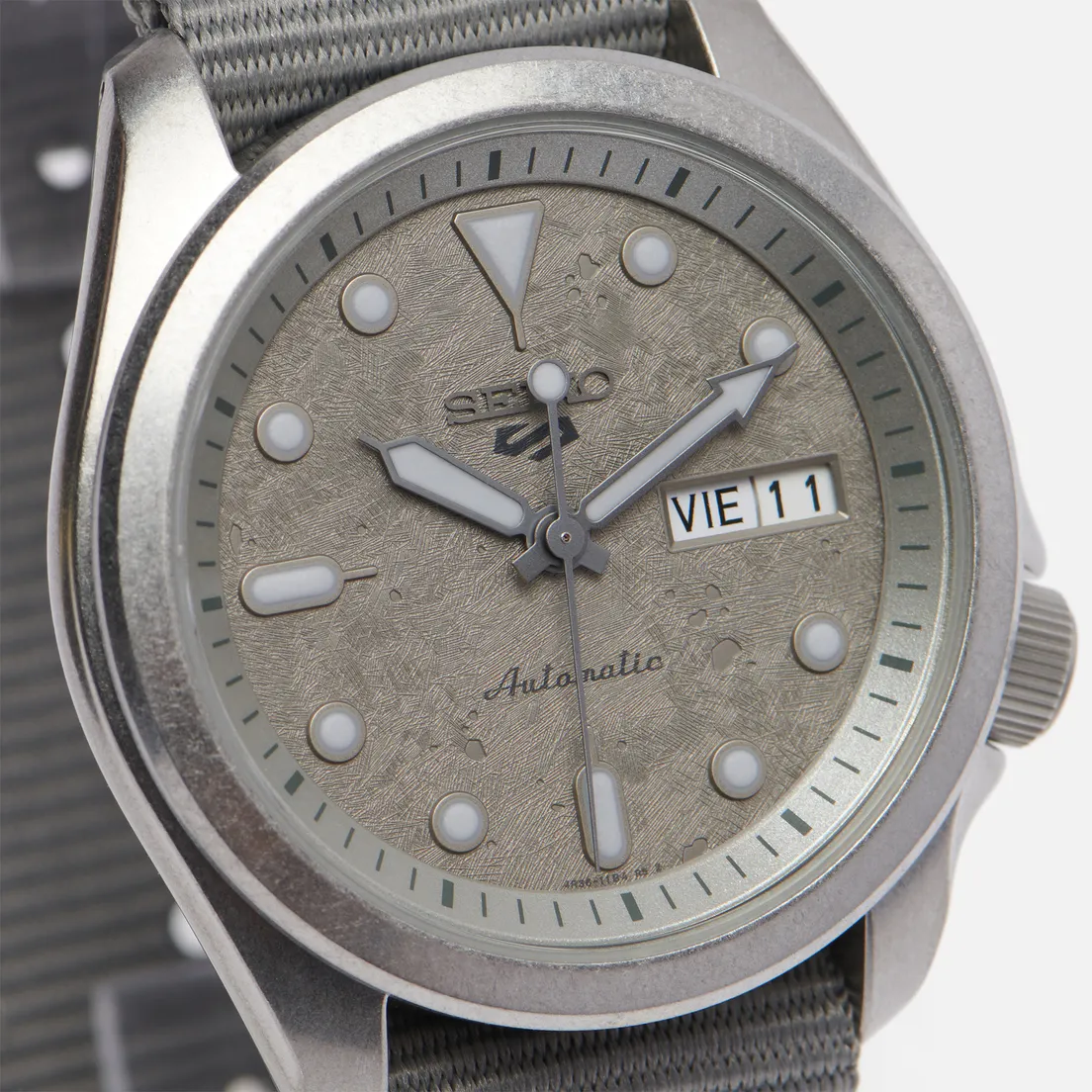 Seiko Наручные часы SRPG63K1S Seiko 5 Sports