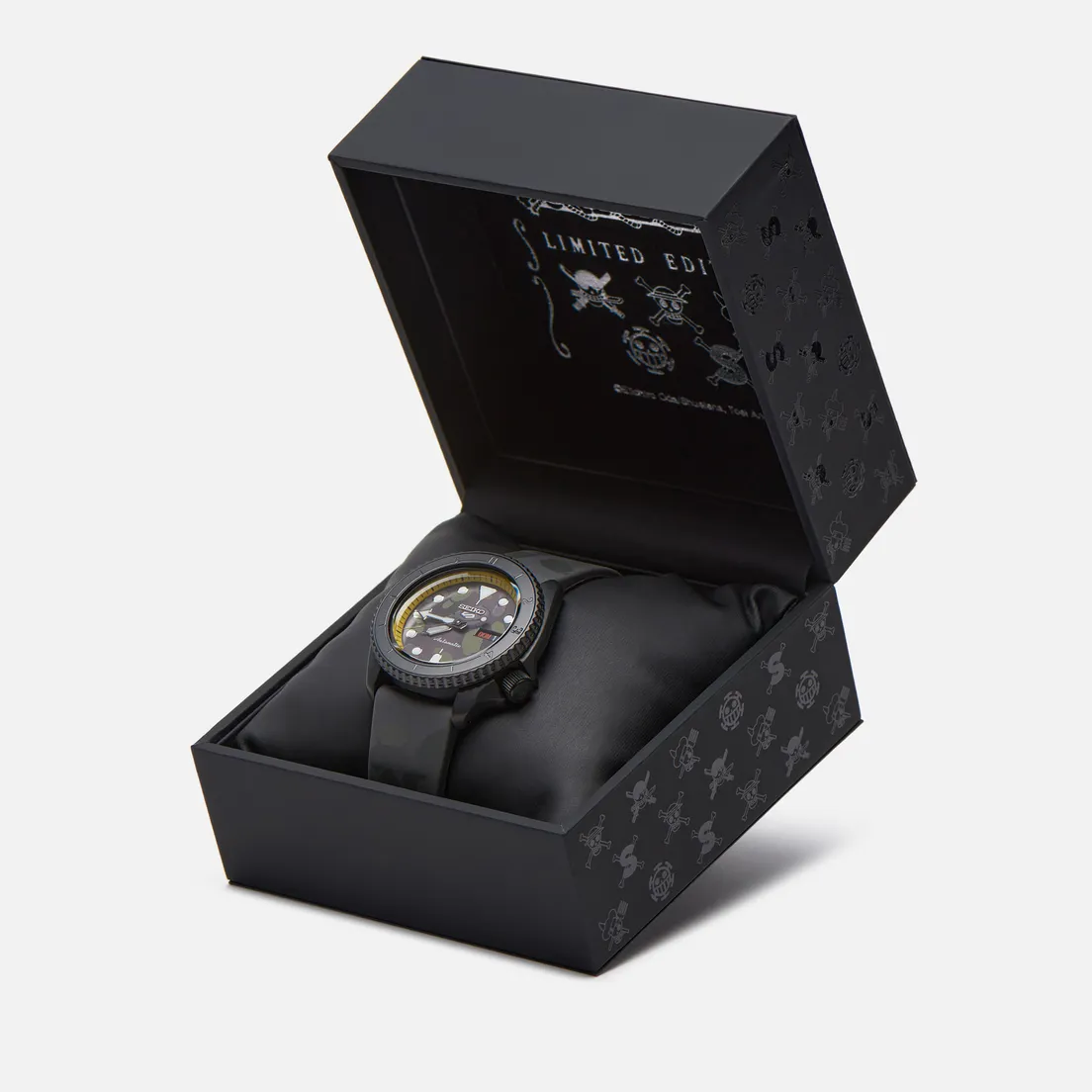 Seiko Наручные часы x One Piece Seiko 5 Sports Limited Edition