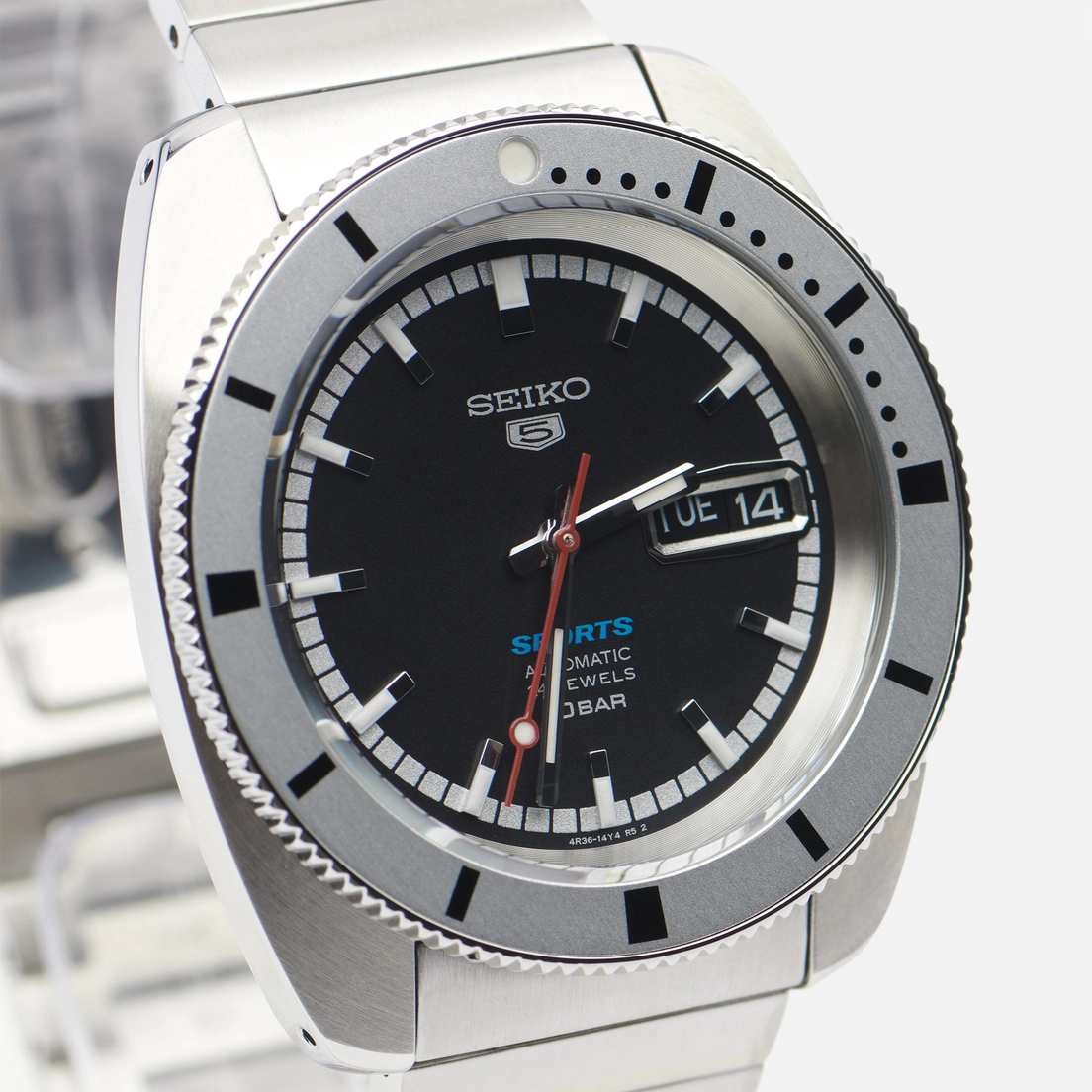 Seiko Наручные часы 5 Sports SRPL05K1