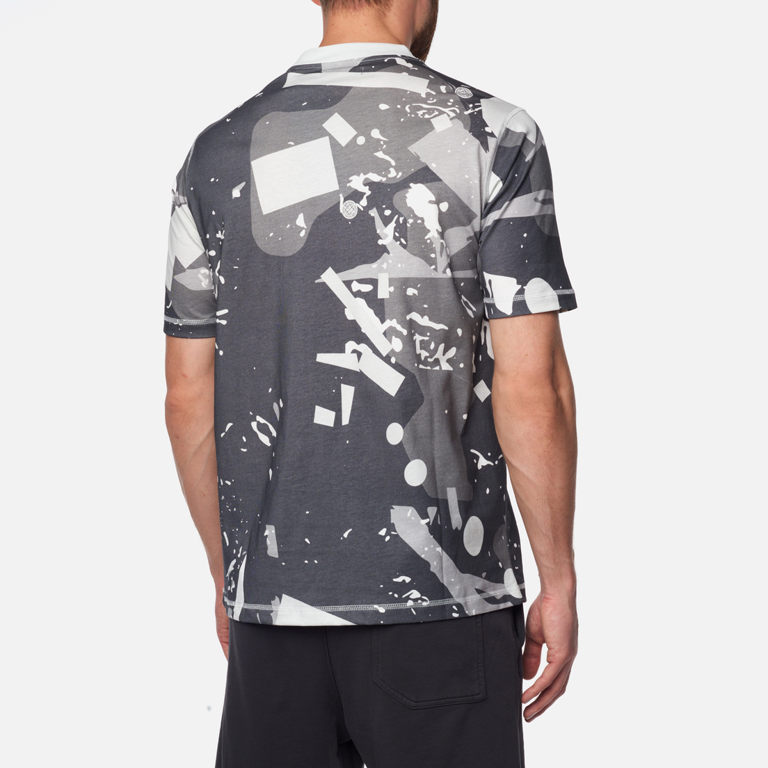 ST-95 Мужская футболка Monochrome Camouflage