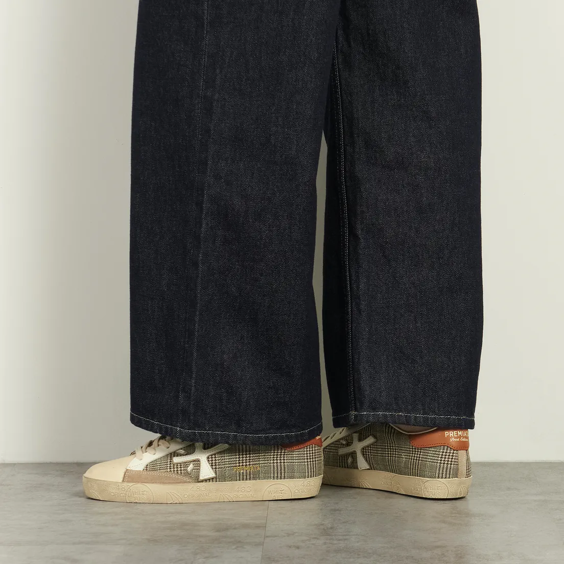 Premiata Женские кроссовки Steven-d 7710