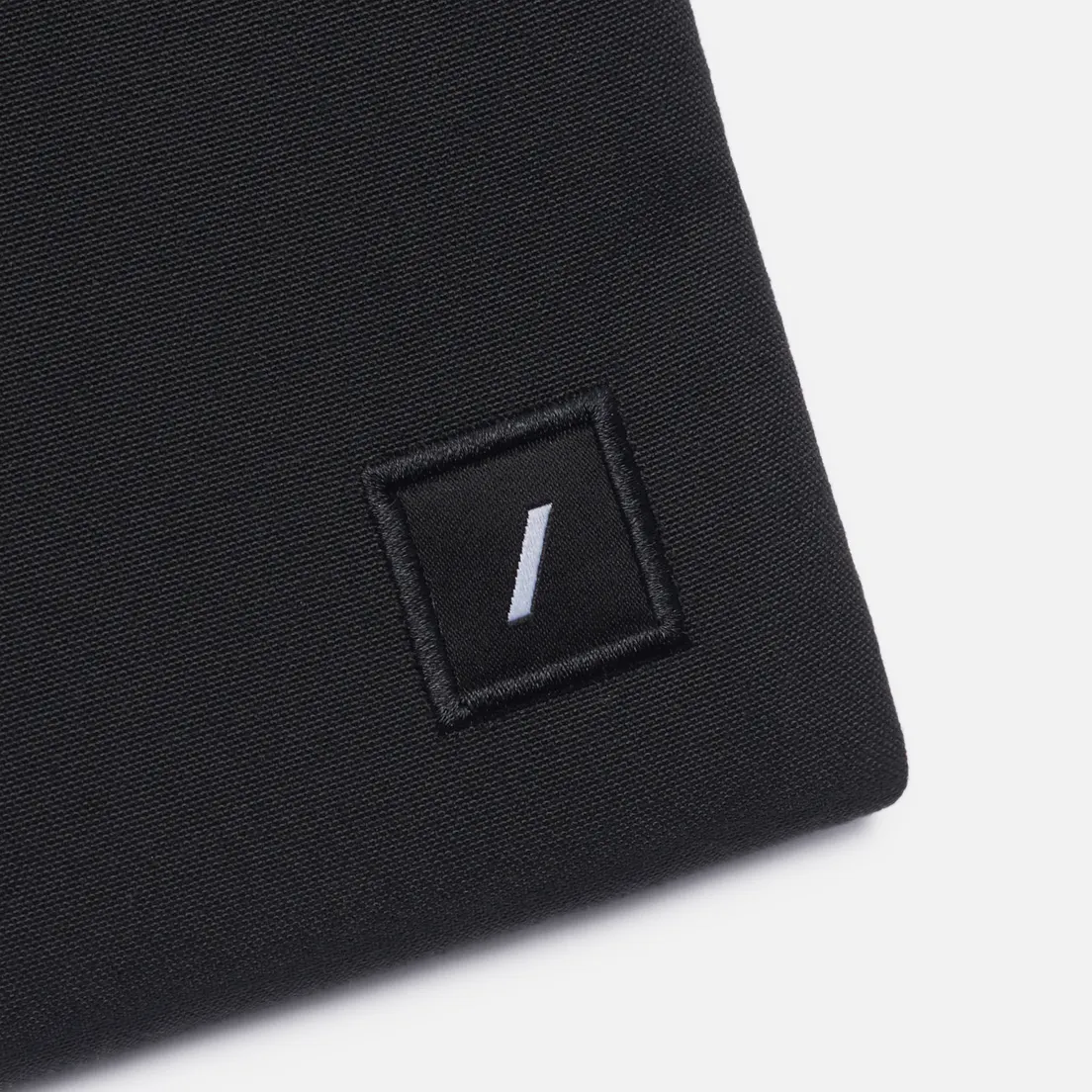 Native Union Чехол Stow Lite Macbook 16
